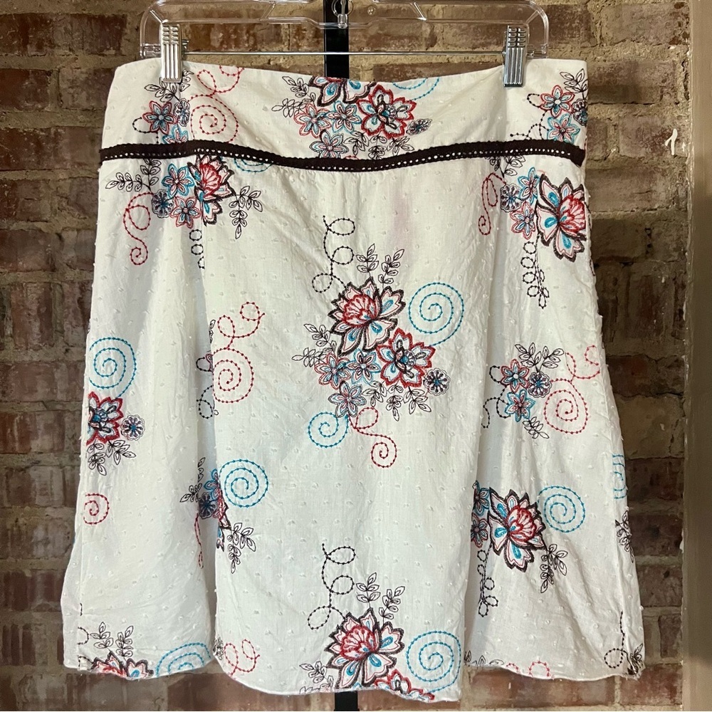 Y2k HeartSoul Floral Embroidered White Midi Skirt -Size 12 -SK13